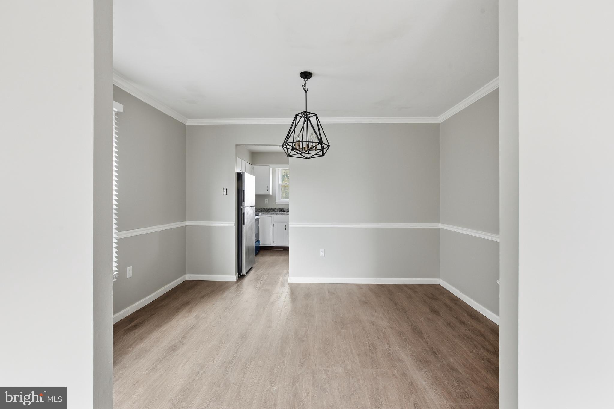 MONTGOMERY OAKS - Residential