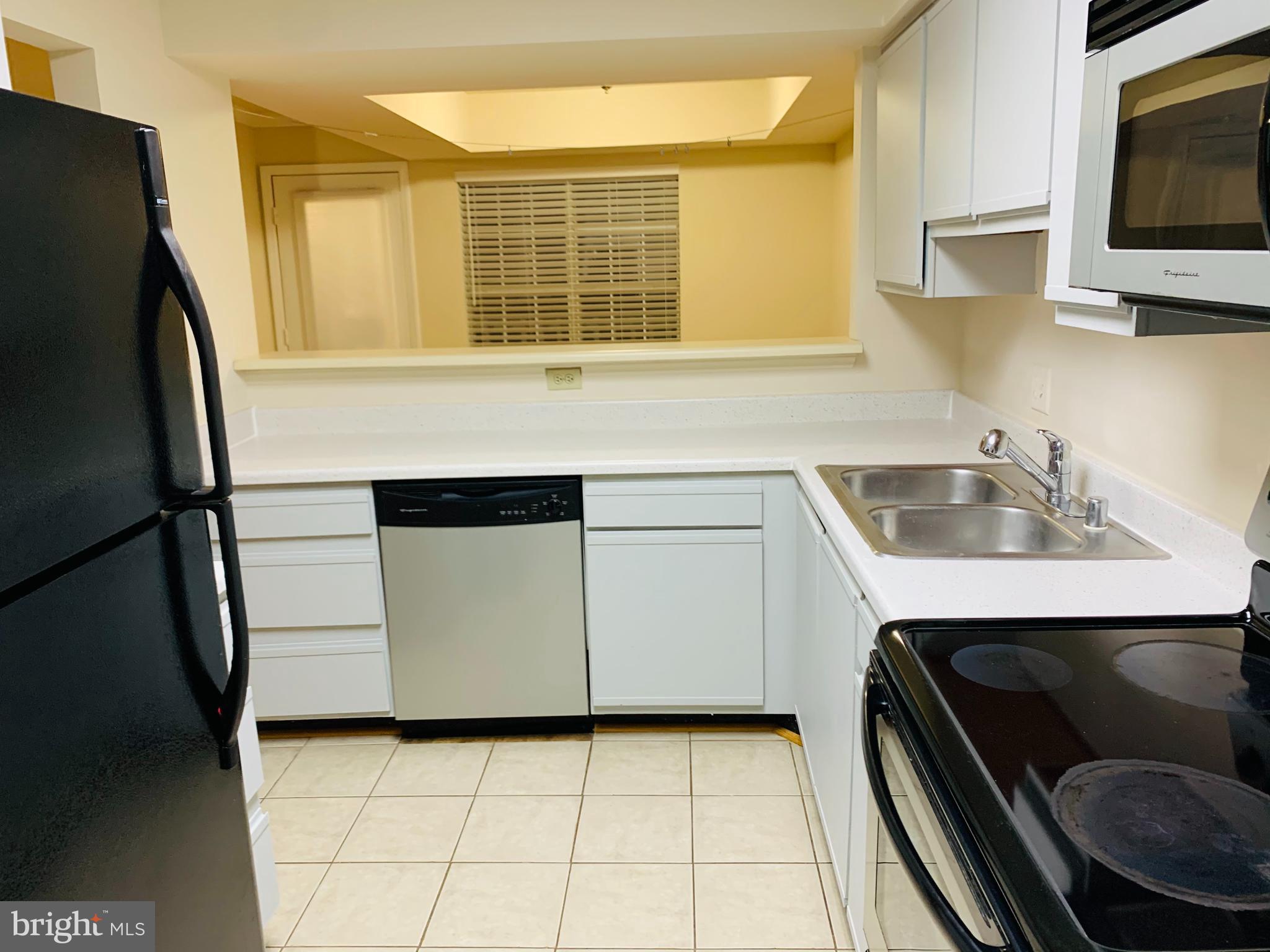 GABLES OF TUCKERMAN - Residential Lease