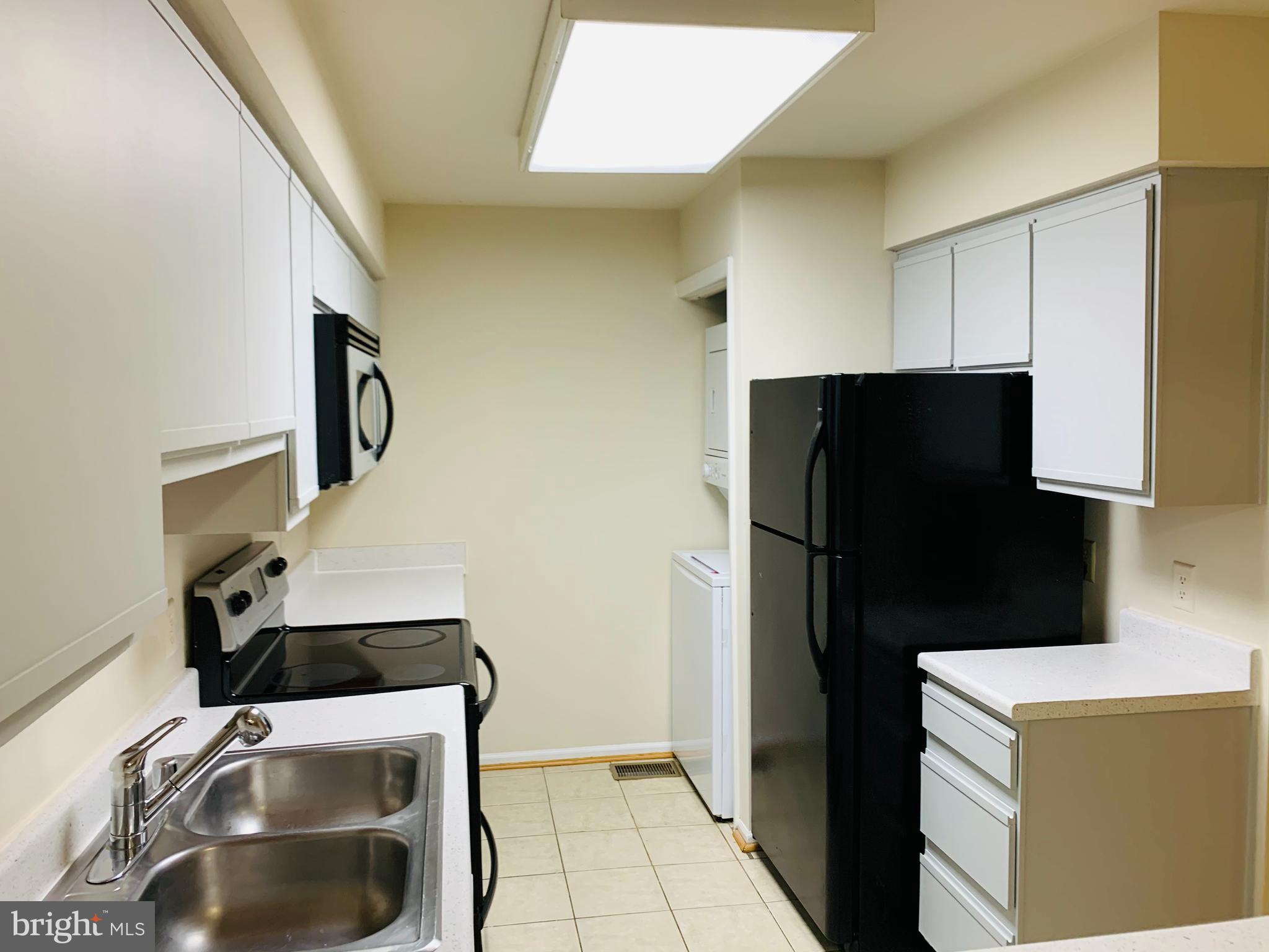 GABLES OF TUCKERMAN - Residential Lease