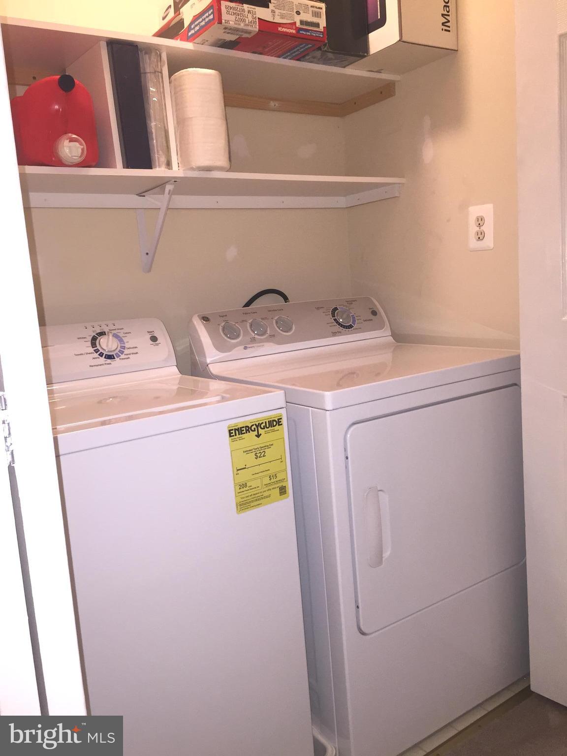 FAIR LAKES - Residential Lease