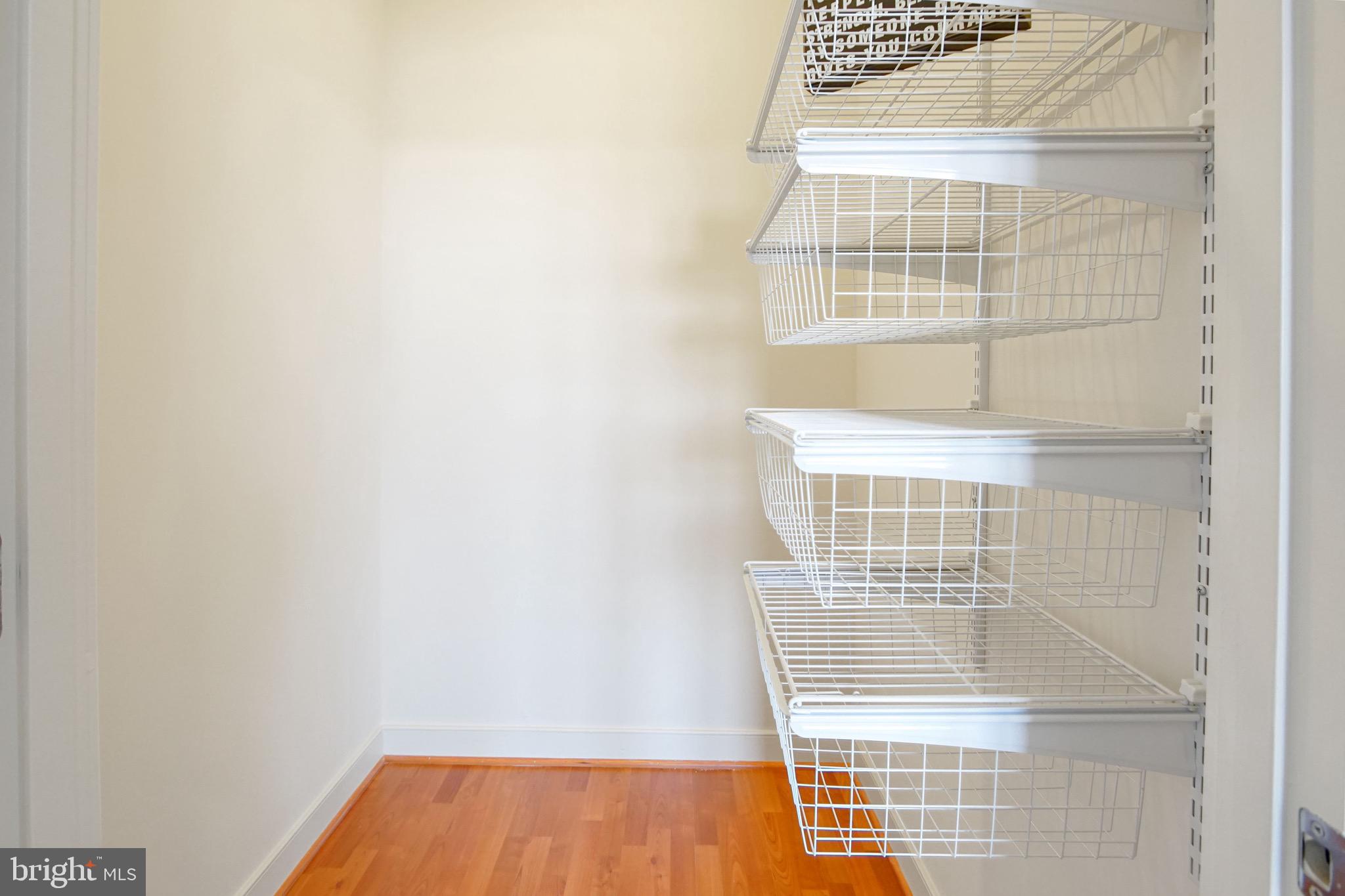 PRESTON - Residential