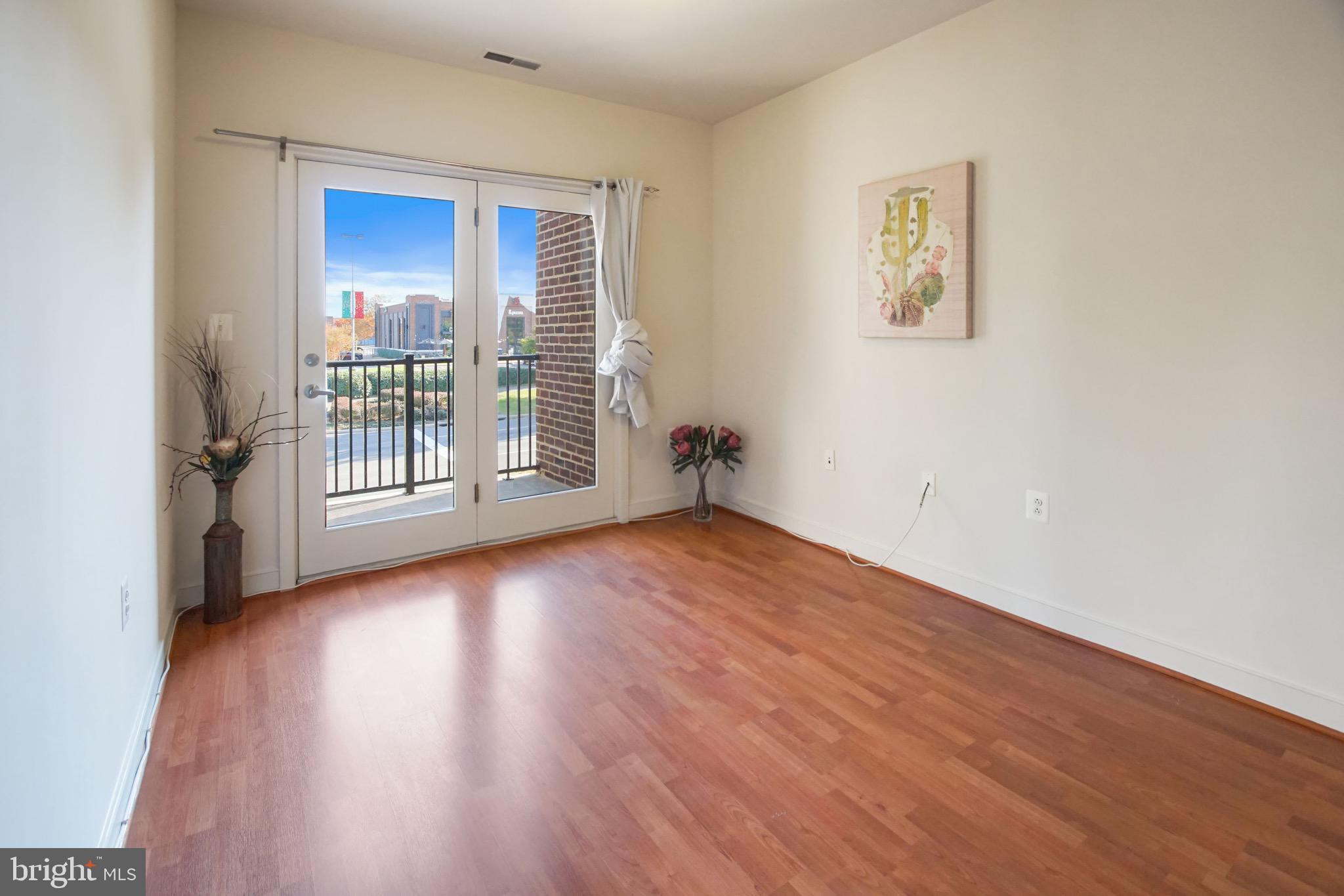 PRESTON - Residential