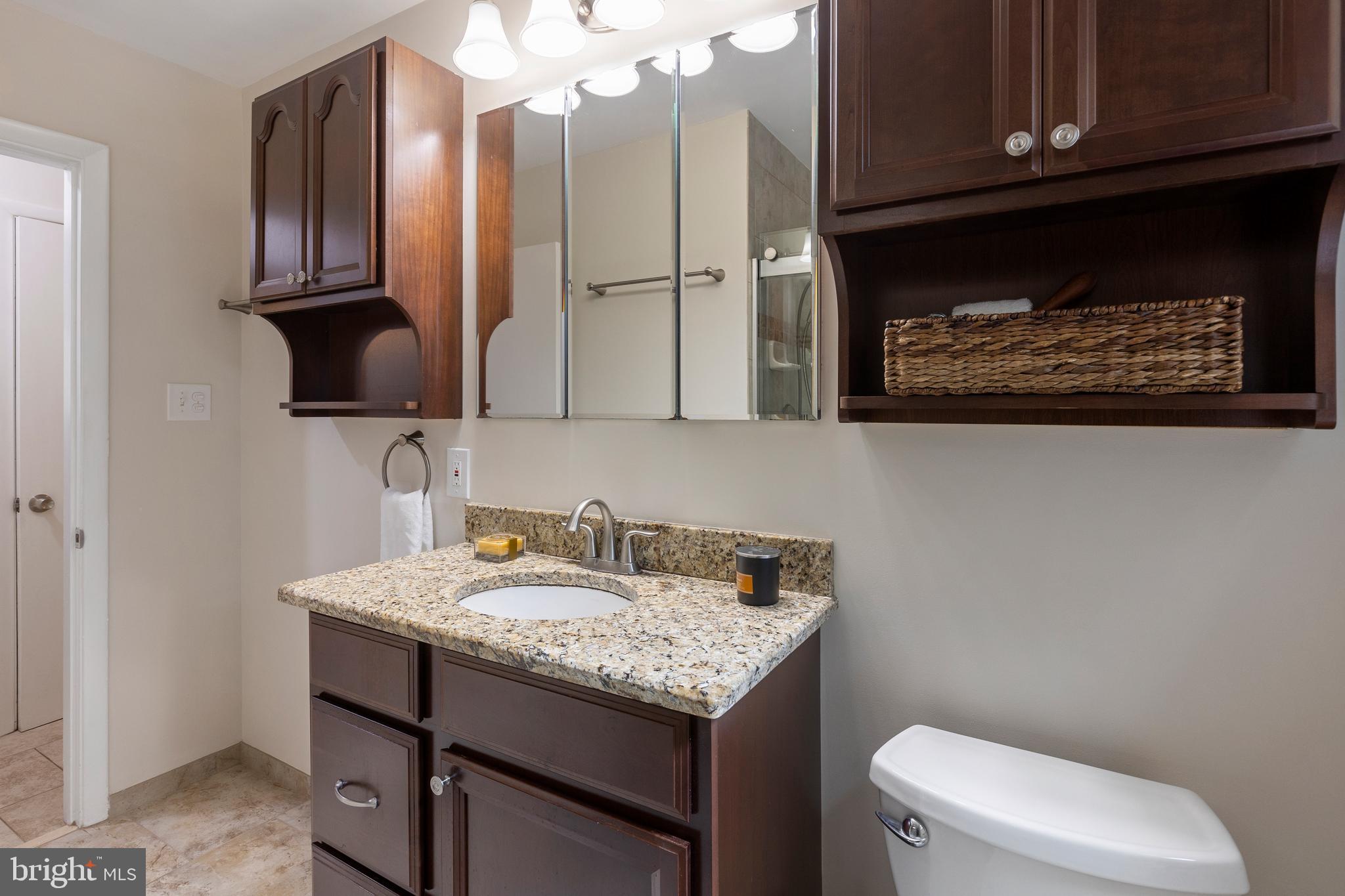 WOODSIDE - Residential