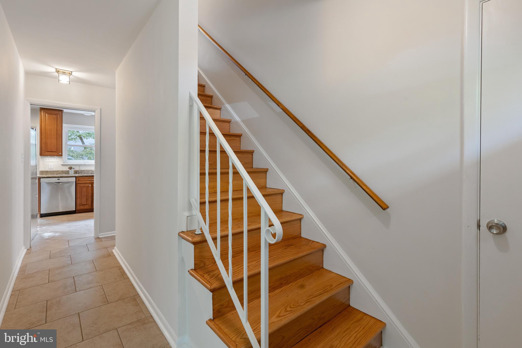 WOODSIDE - Residential