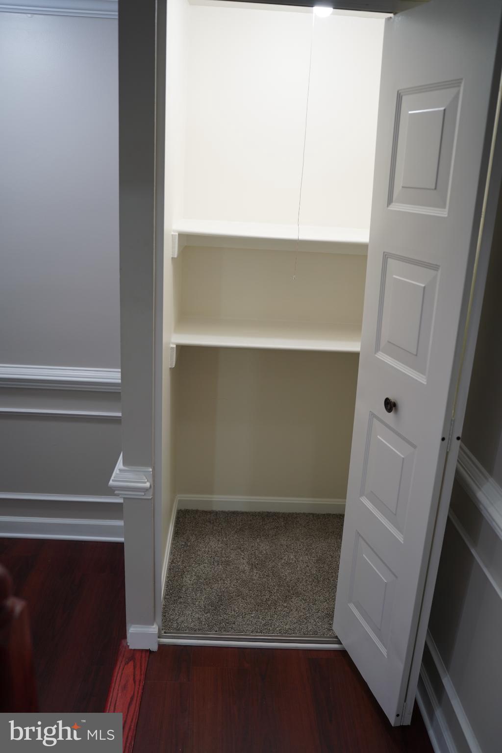 STONINGTON ARTERY - Residential Lease
