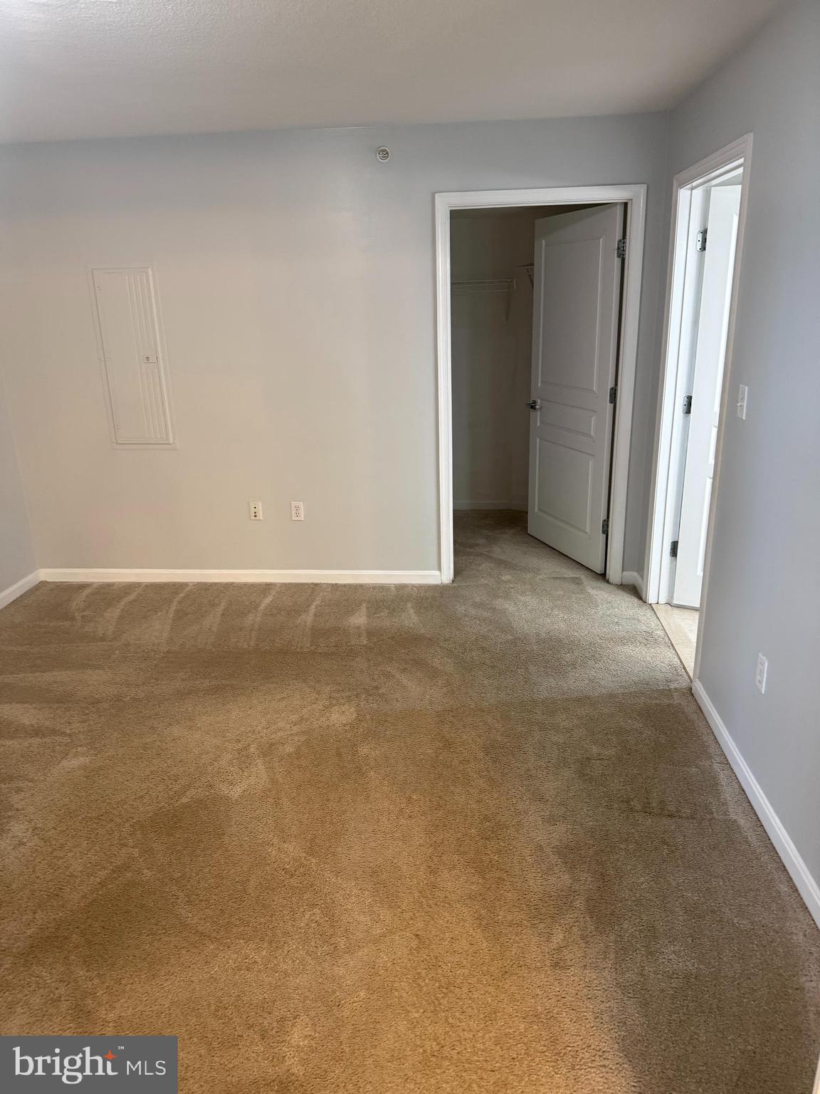 HORIZON ON THE BAY CONDO - Residential