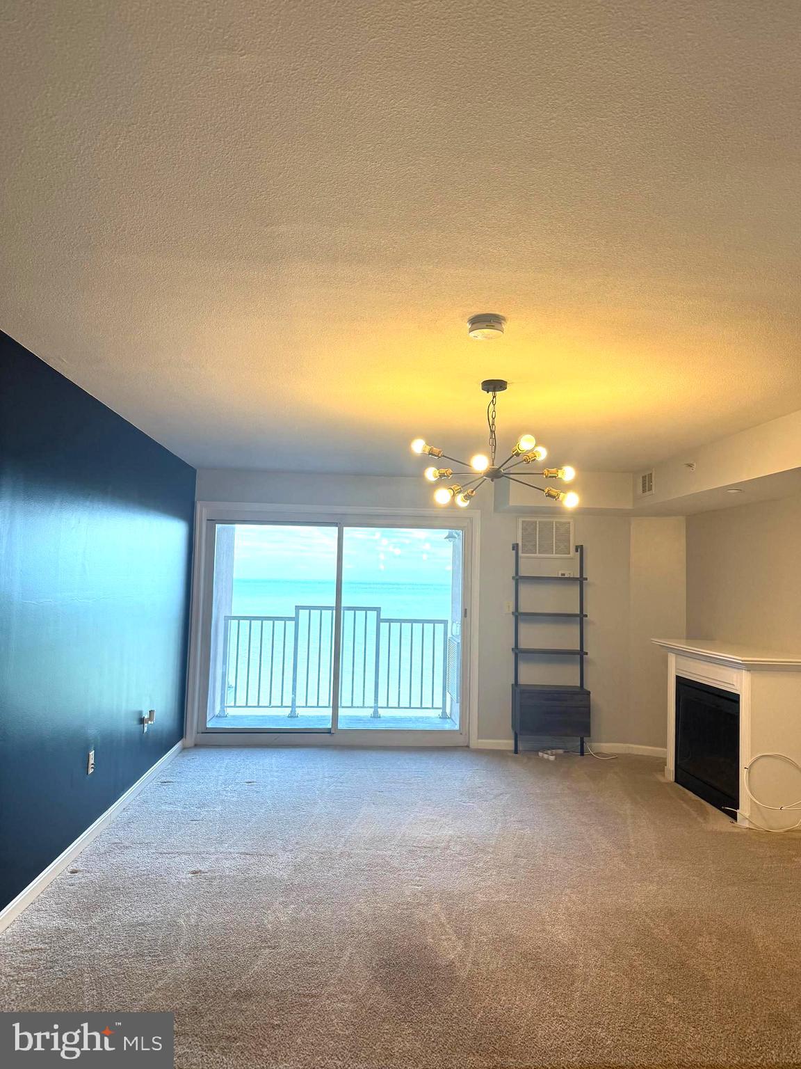 HORIZON ON THE BAY CONDO - Residential