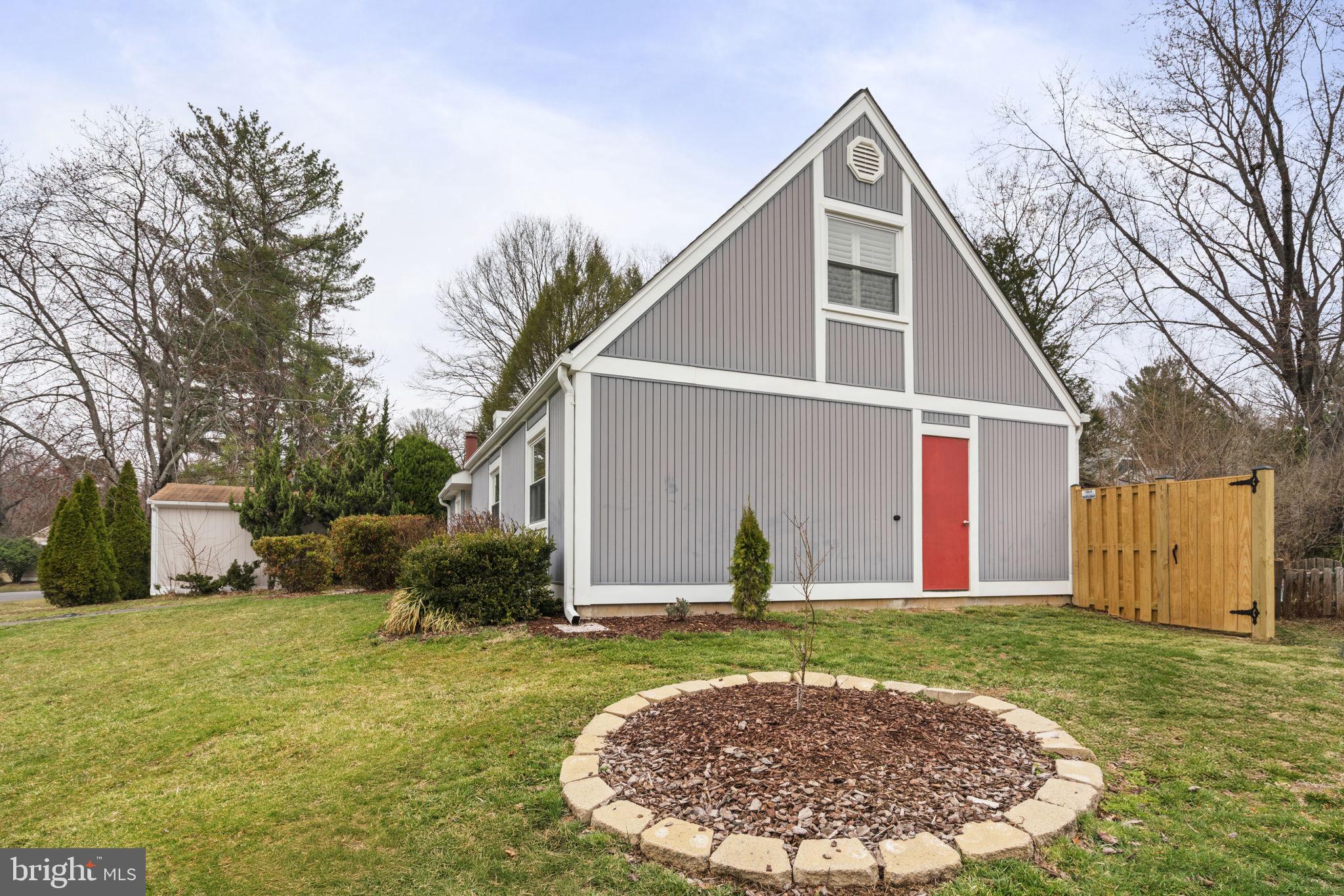 RESTON - Residential