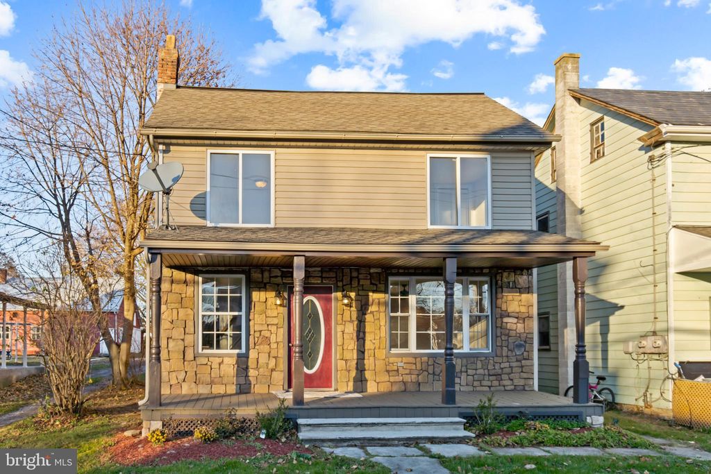 Photo of 3601 MARIETTA AVE, LANCASTER, PA 17601 (MLS # PALA2028384)