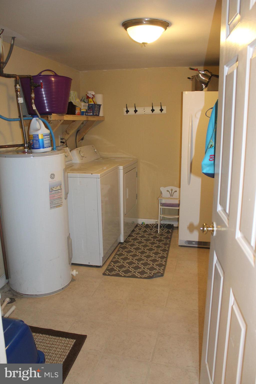 LAKE WILDERNESS - Residential