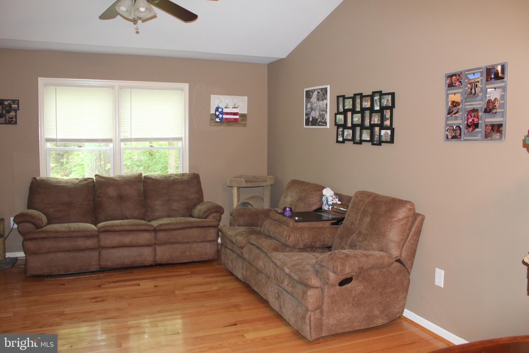 LAKE WILDERNESS - Residential