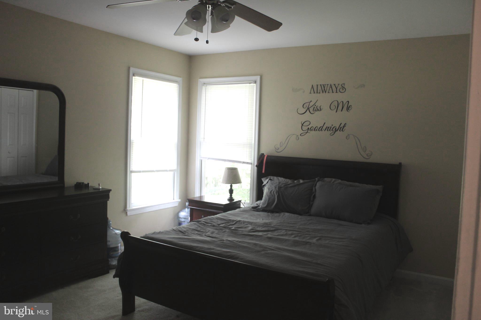 LAKE WILDERNESS - Residential