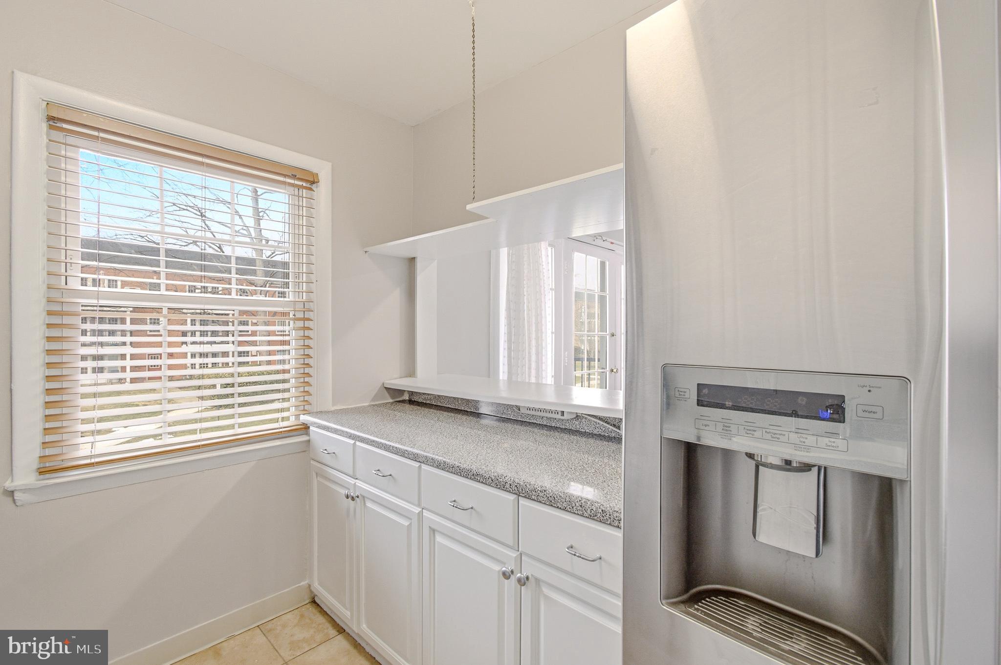 FOXCROFT COLONY CONDOS - Residential