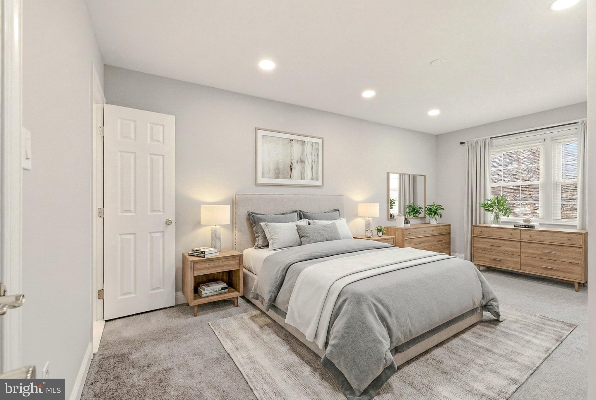 FOXCROFT COLONY CONDOS - Residential