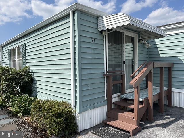21 S GREEN ACRES CIRCLE