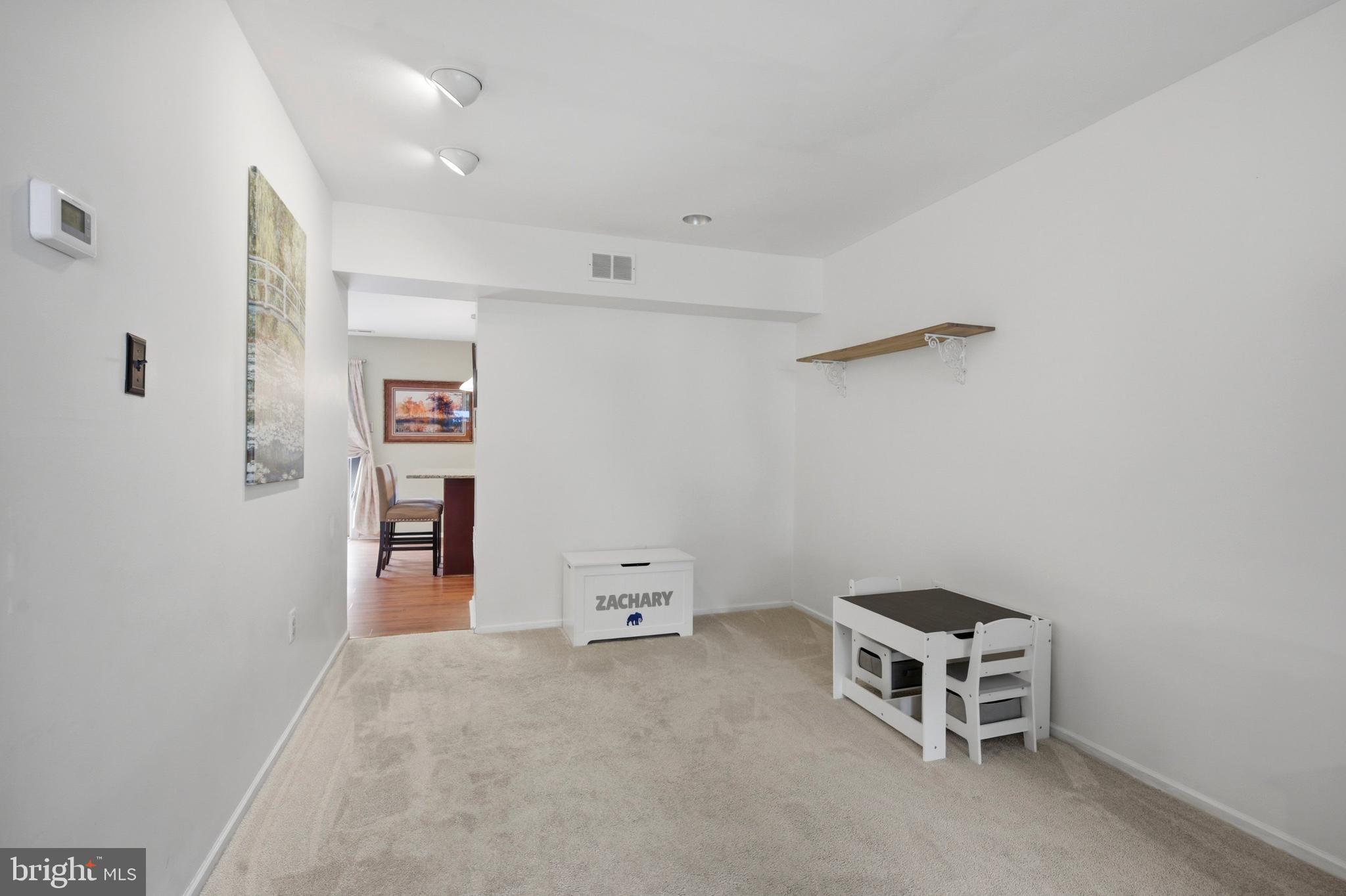 LAFAYETTE HILL - Residential