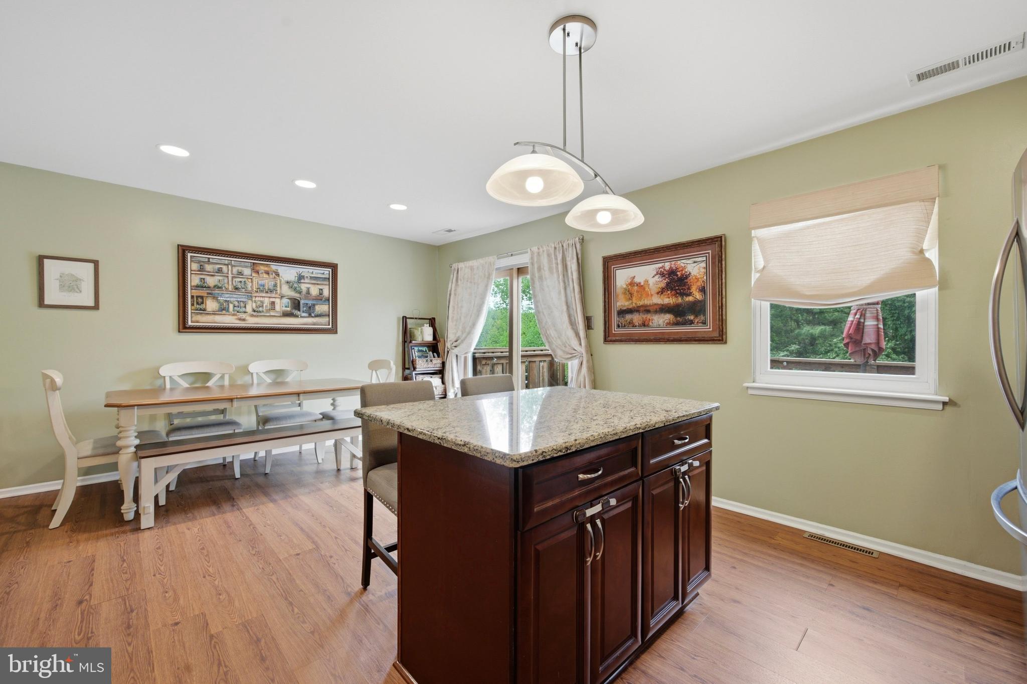 LAFAYETTE HILL - Residential