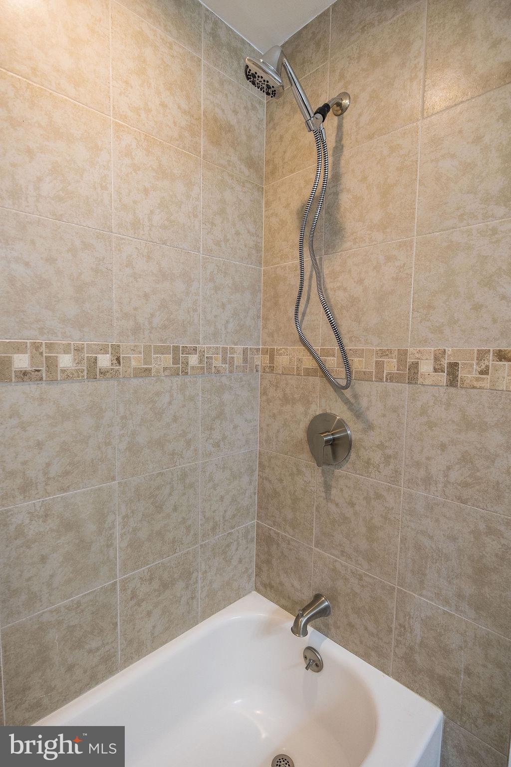 FORDS EDGE - Residential