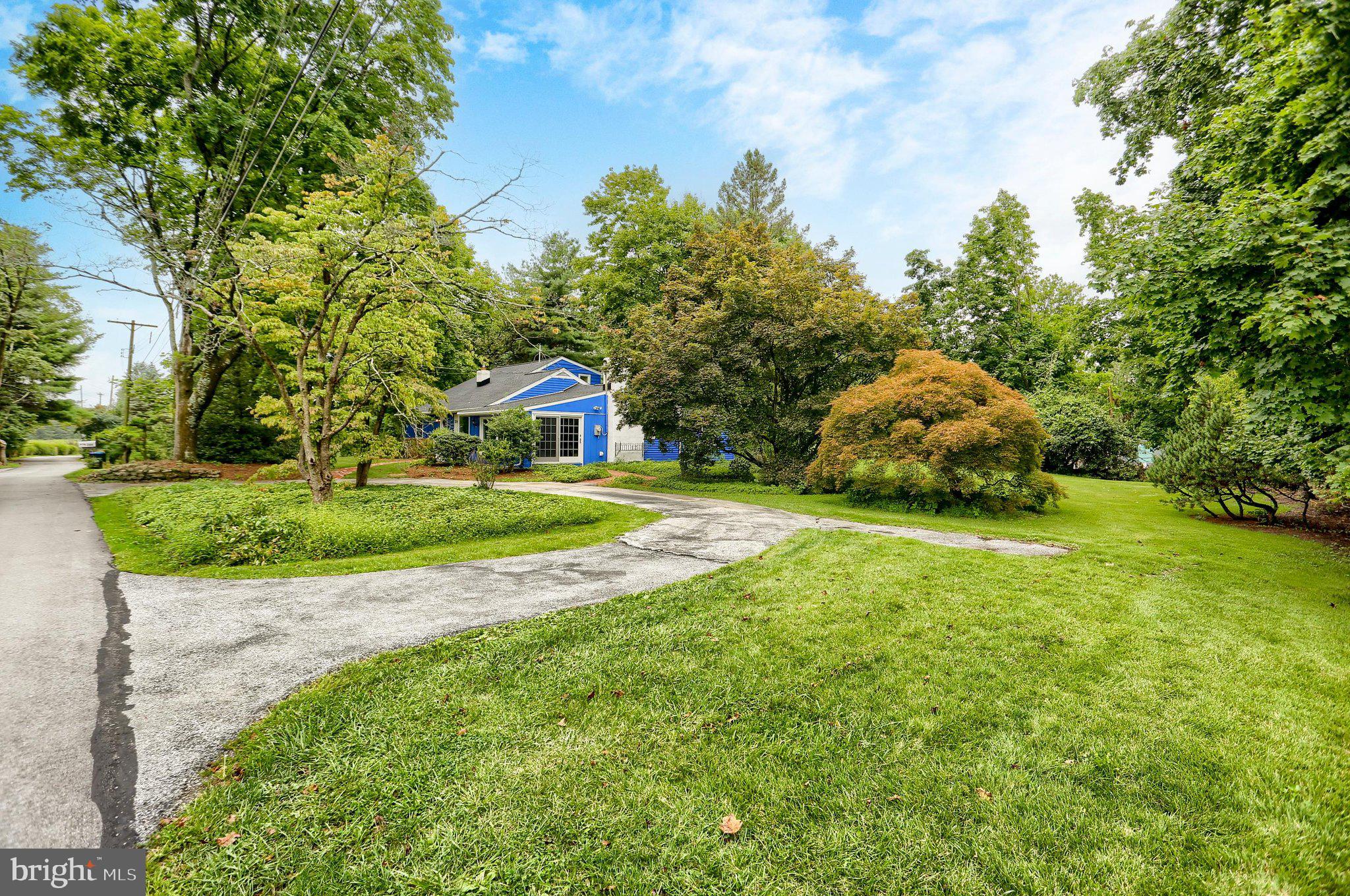 704 TIMBER LANE