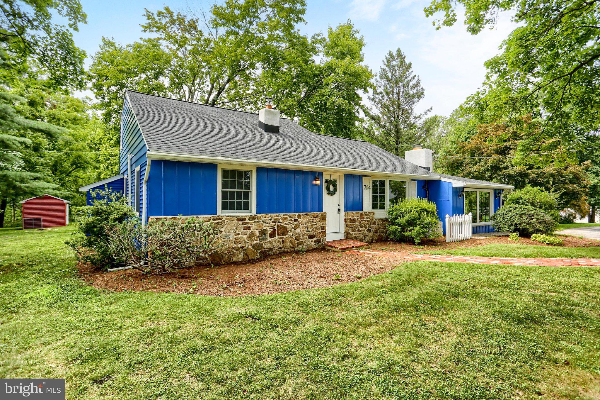 704 TIMBER LANE