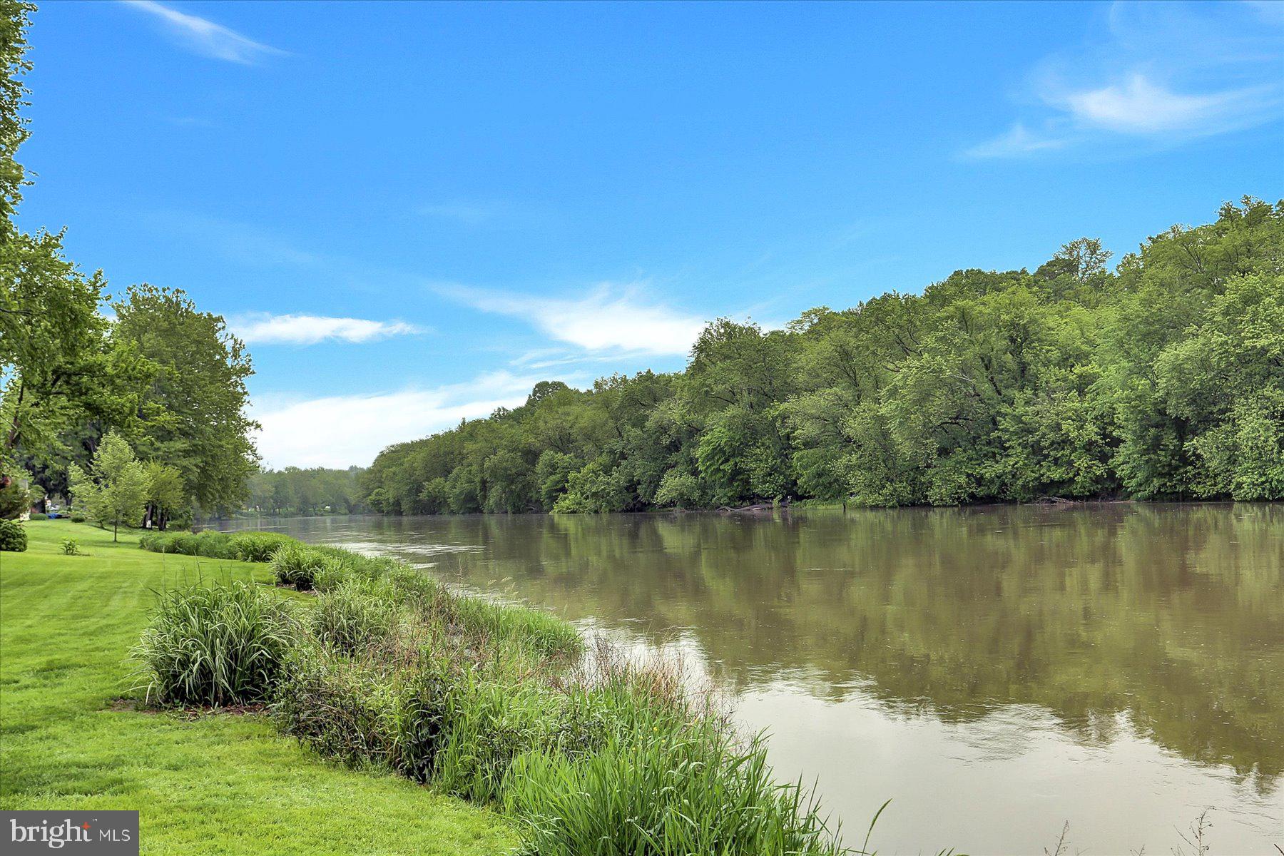 PINEBROOK - Residential