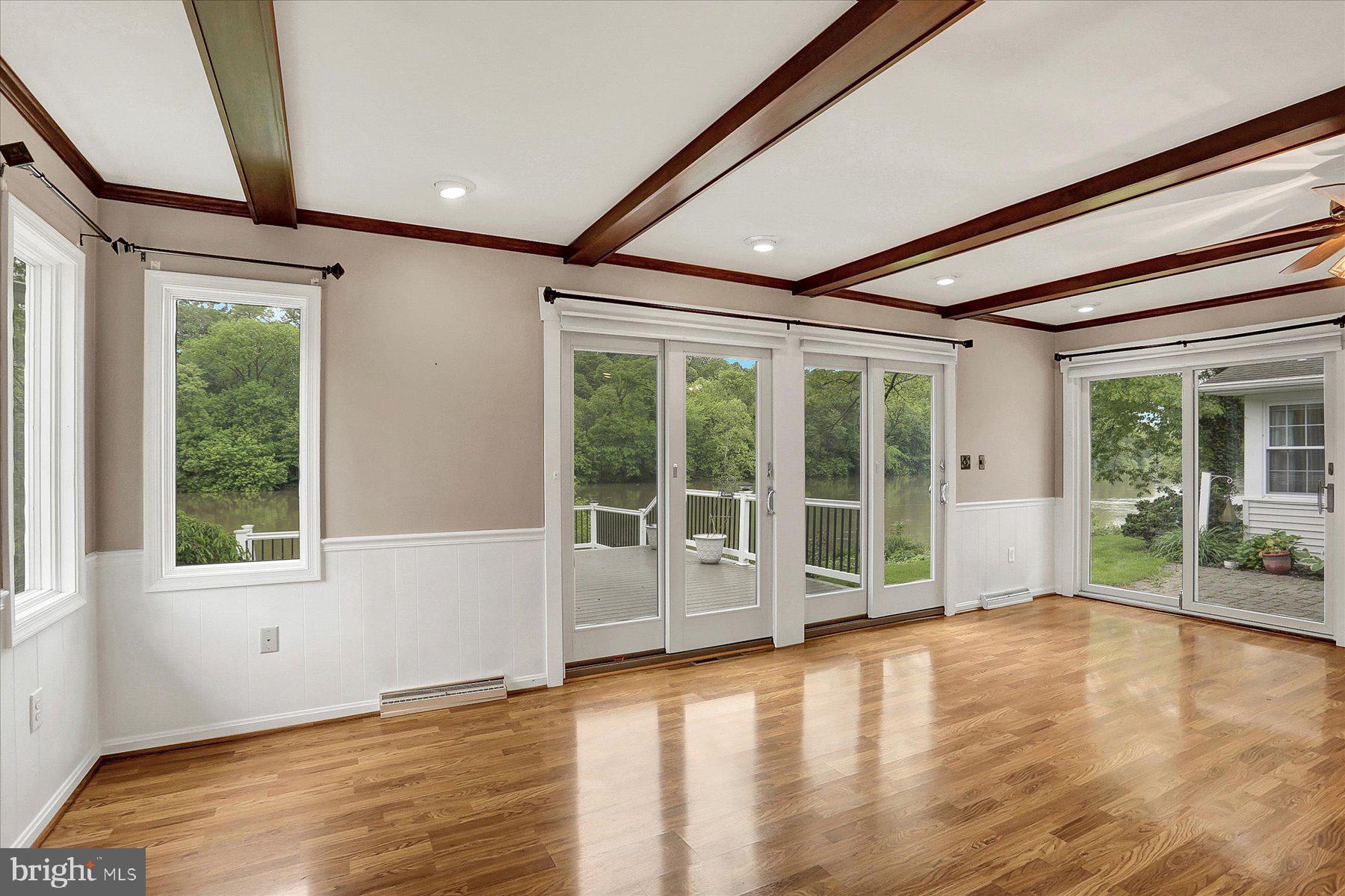 PINEBROOK - Residential