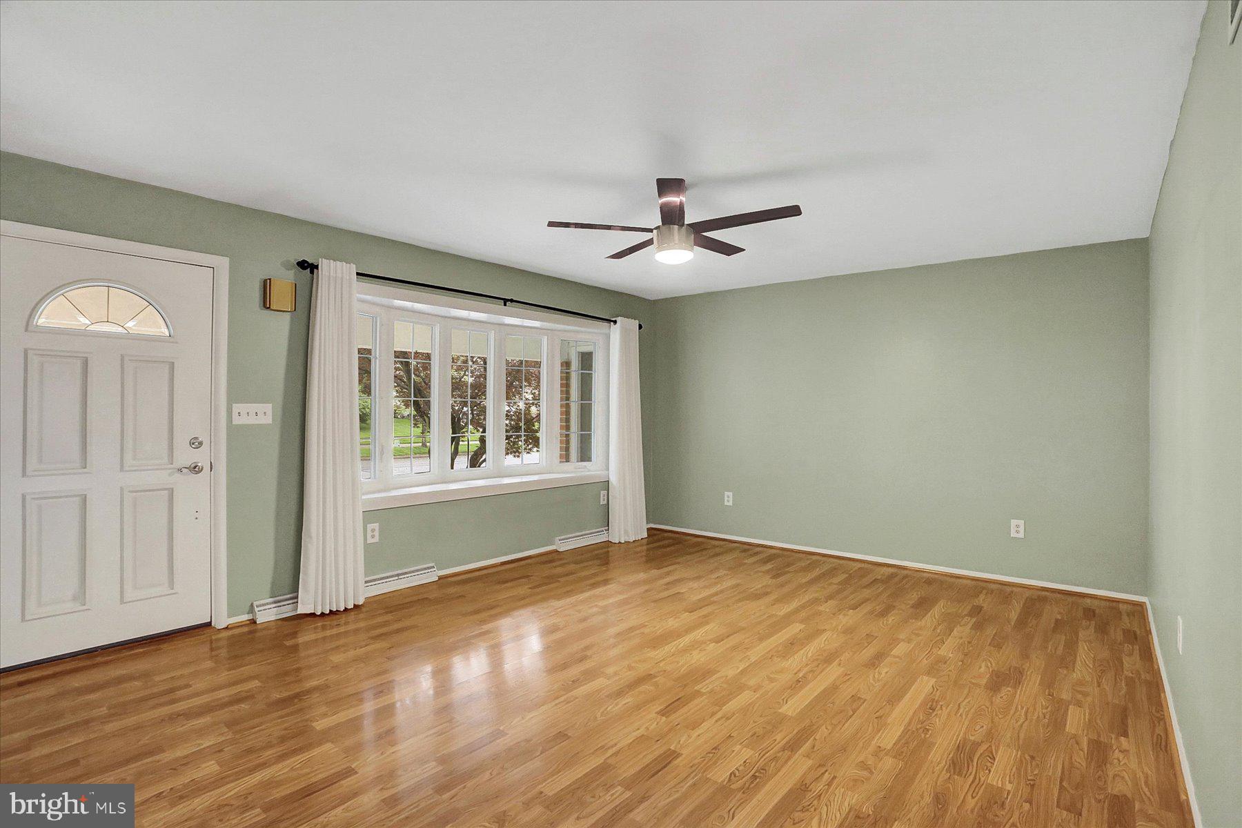 PINEBROOK - Residential