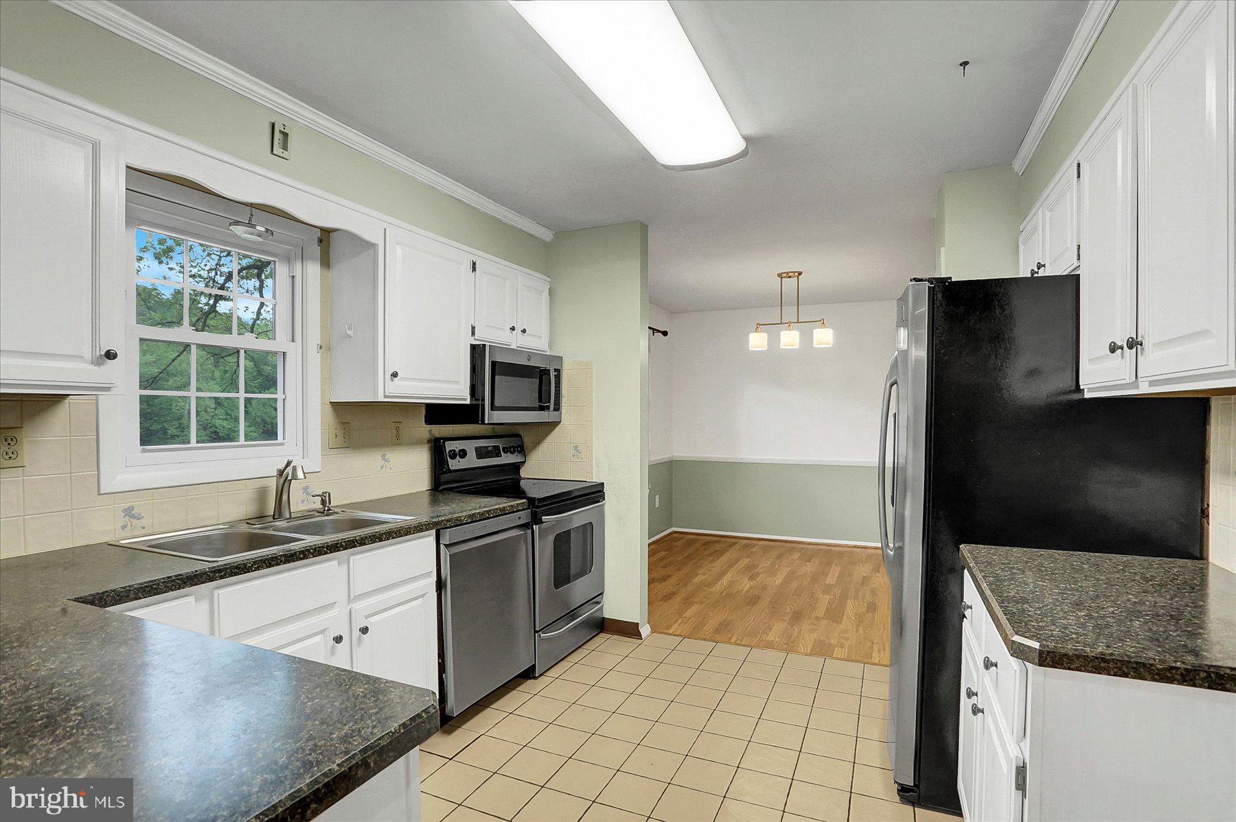 PINEBROOK - Residential