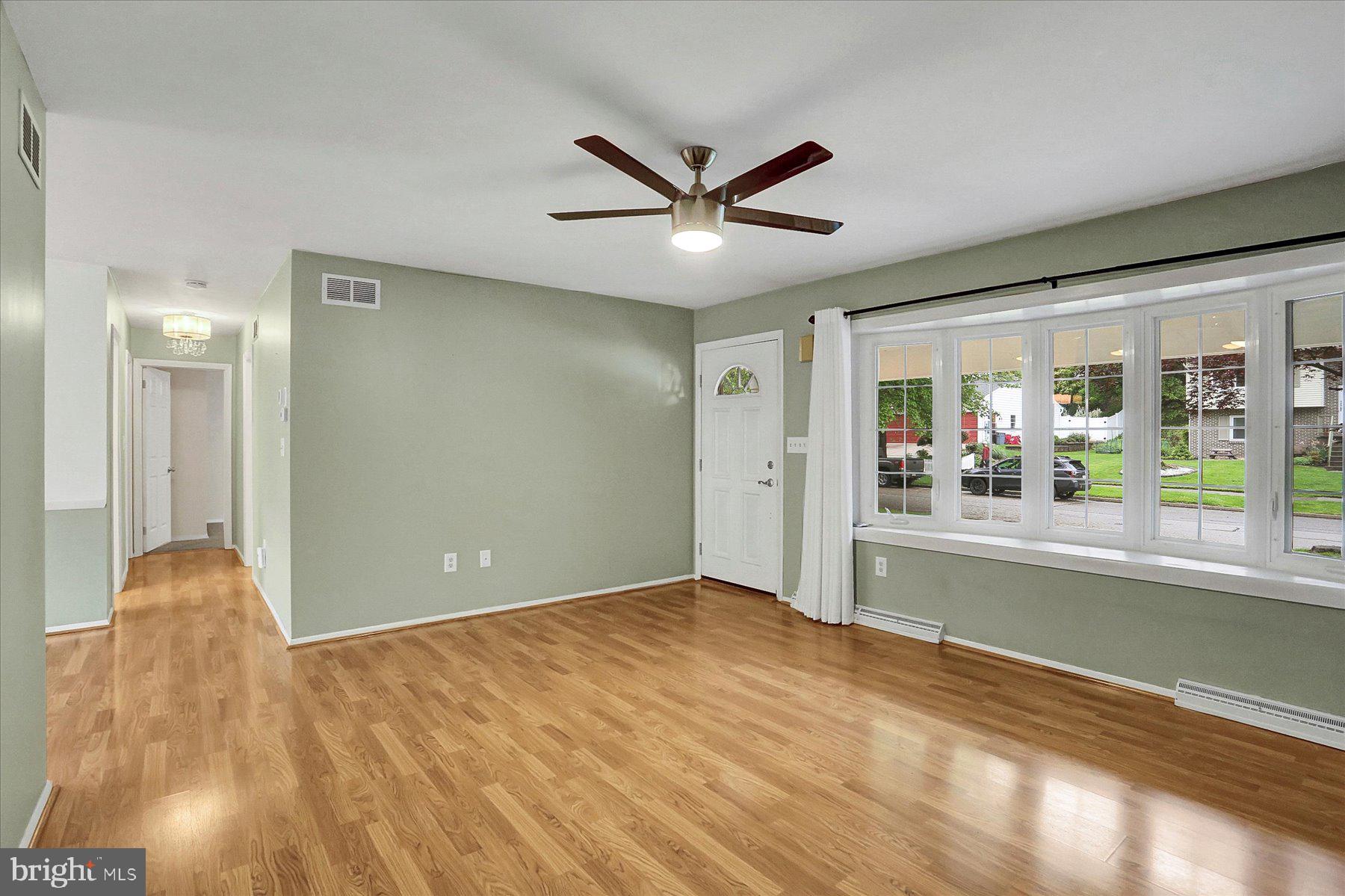 PINEBROOK - Residential