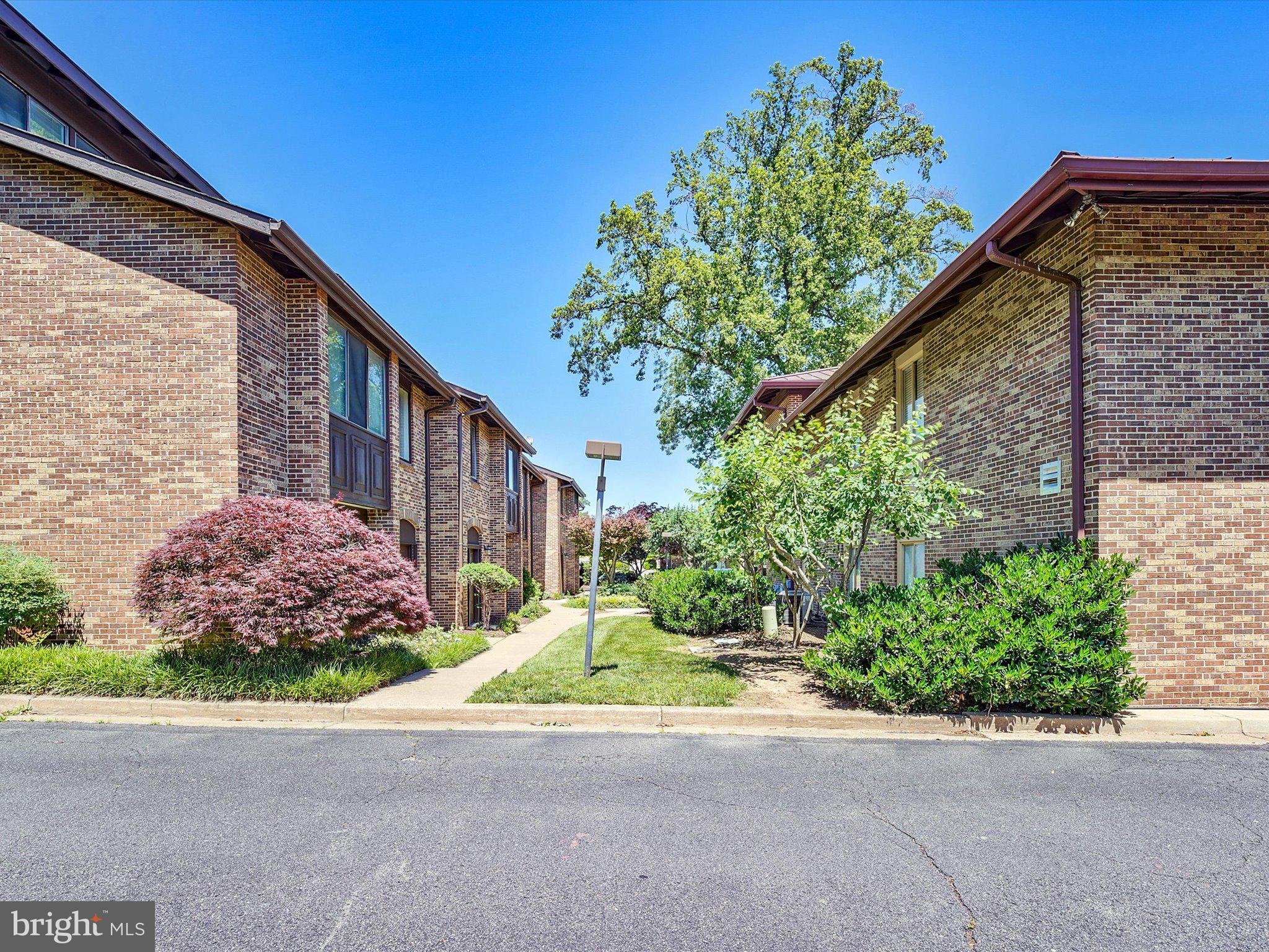 311 MAPLE AVENUE W C