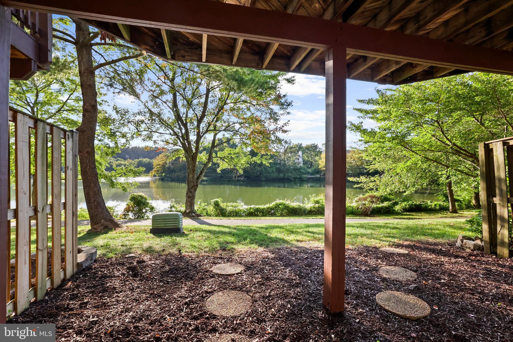 LAKEFORD - Residential Lease