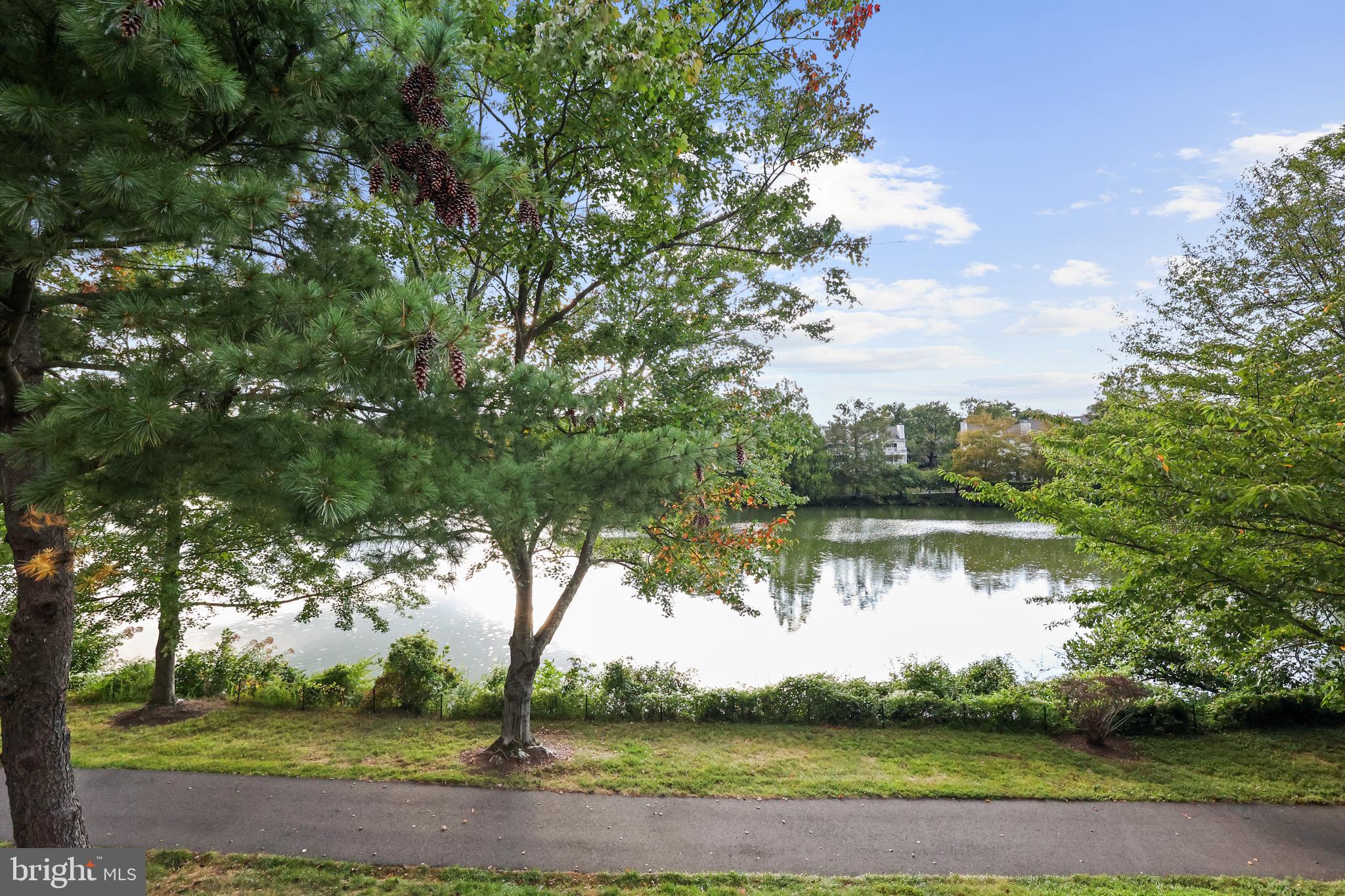 LAKEFORD - Residential Lease