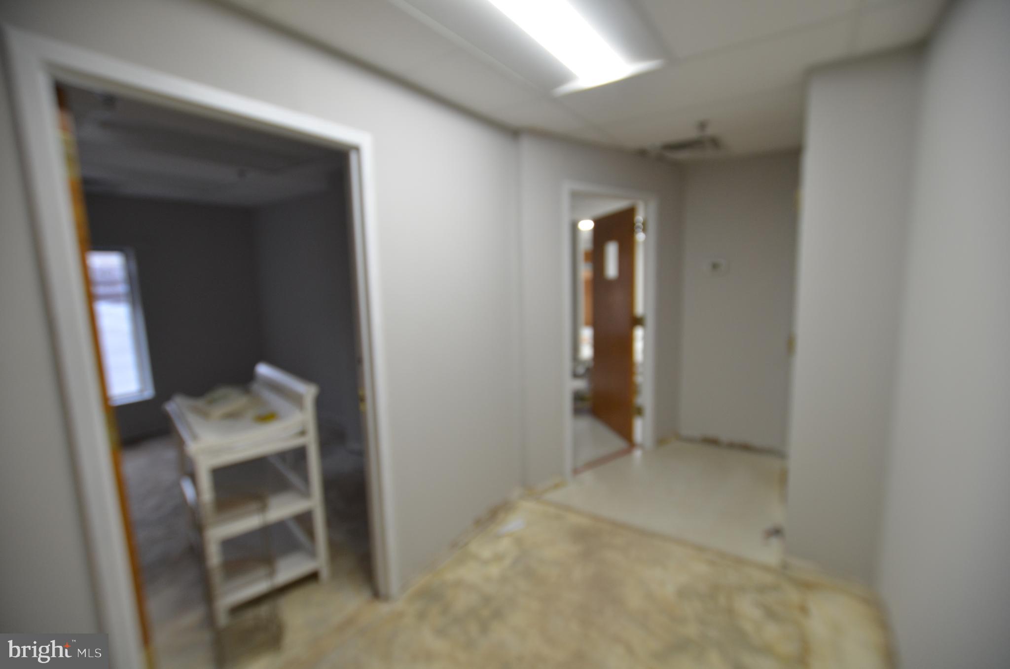 14801 PHYSICIANS LANE 171-B