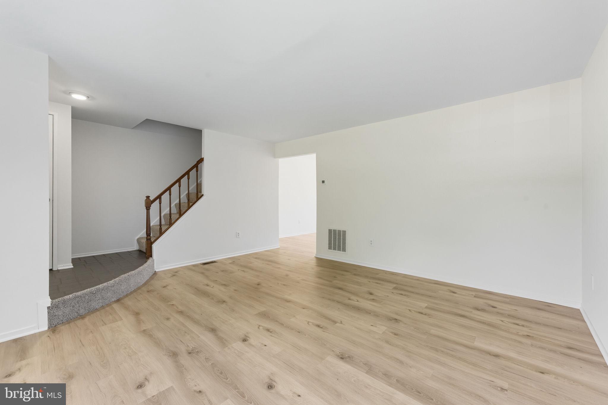624 WHISPERING WIND COURT
