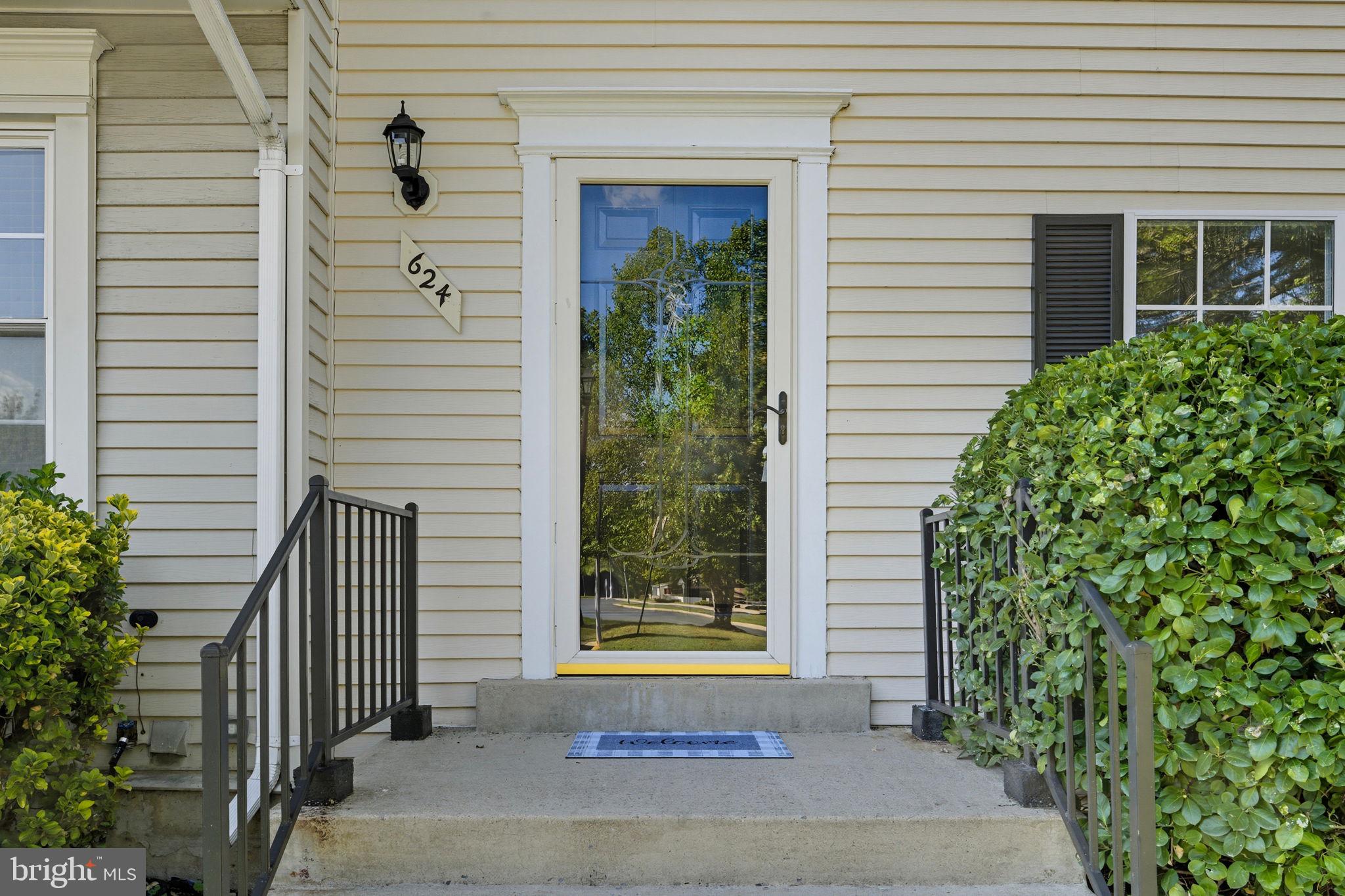 624 WHISPERING WIND COURT