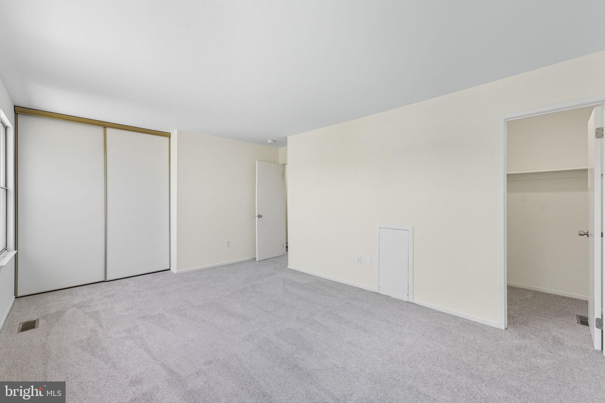 AUDUBON SQUARE - Residential