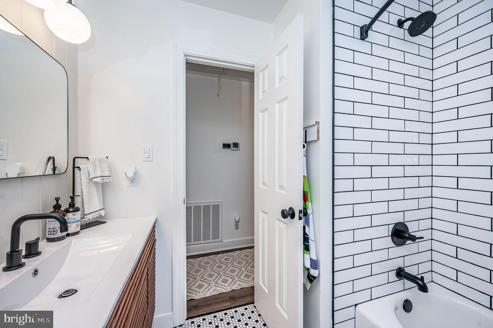 DERBY RIDGE - Residential