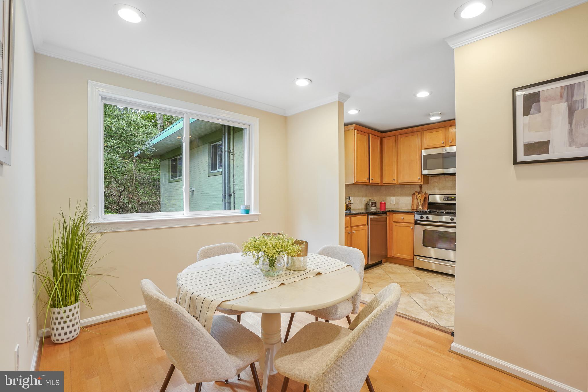 TAKOMA PARK - Residential