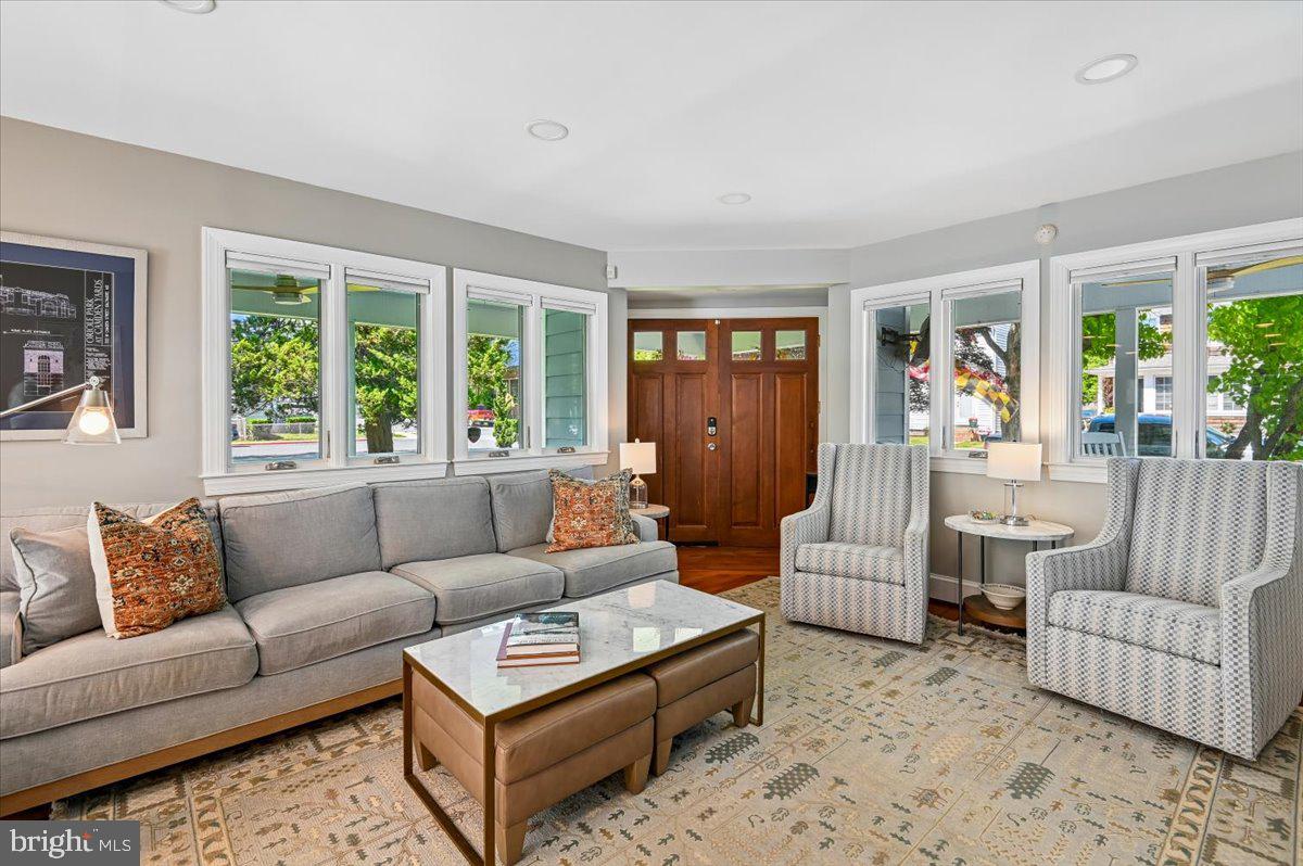 EASTPORT - Residential