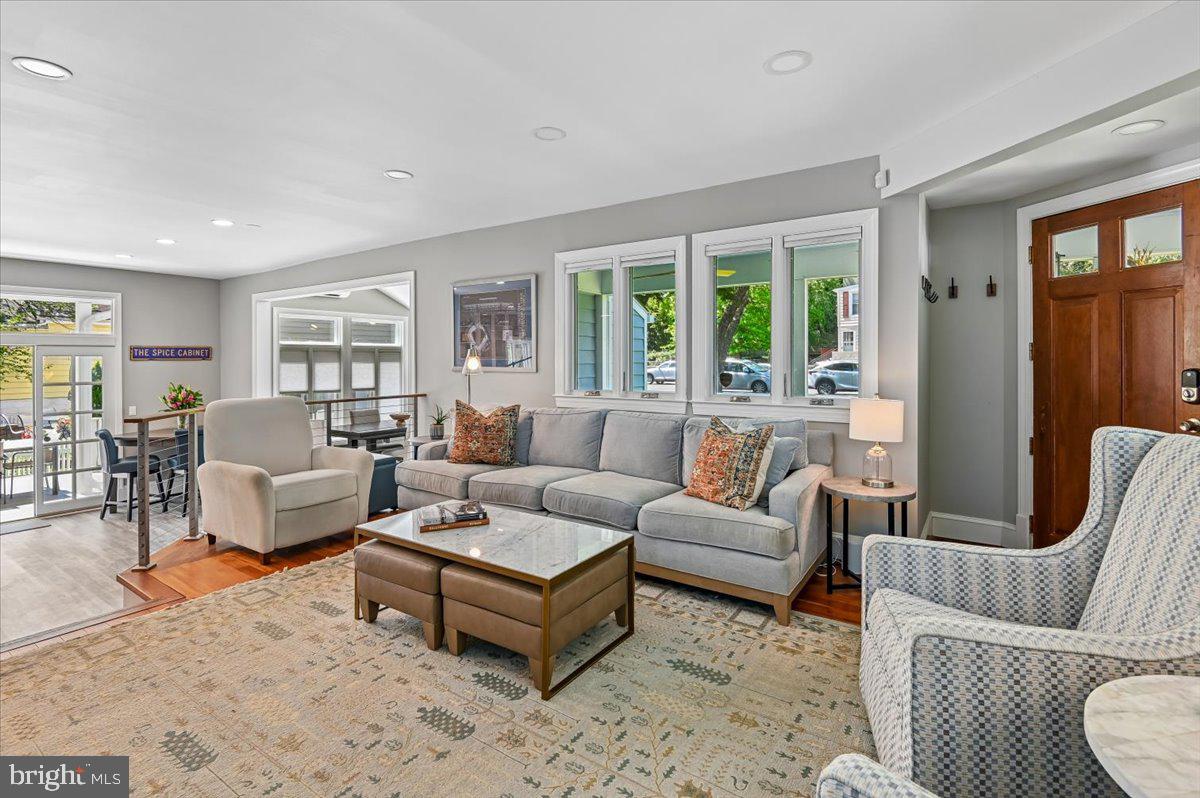 EASTPORT - Residential