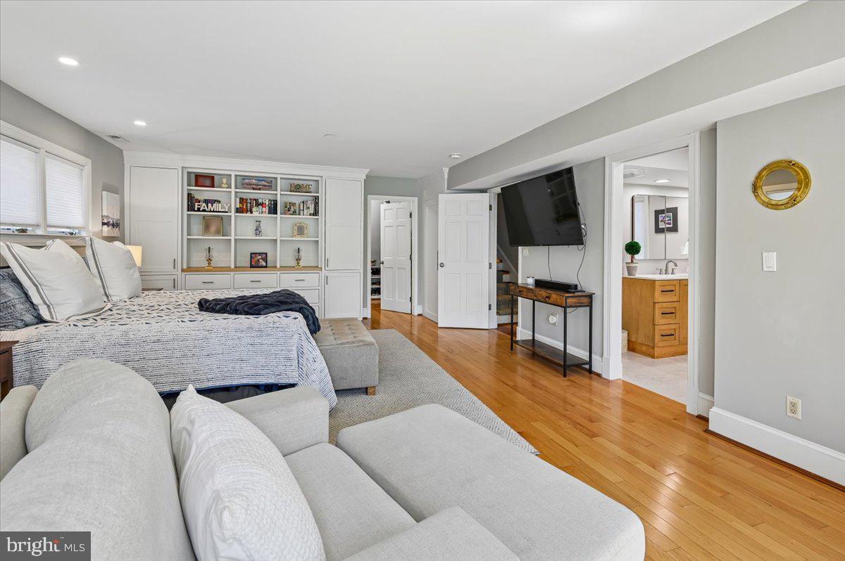 EASTPORT - Residential