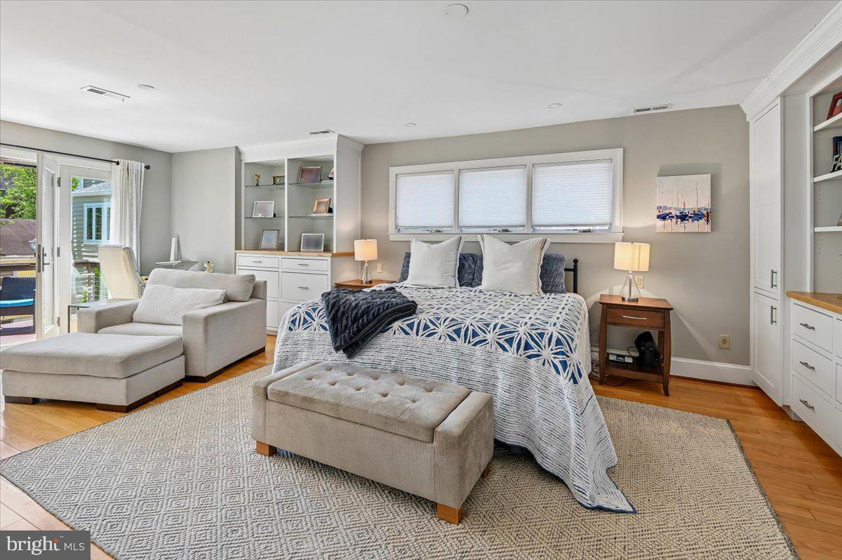 EASTPORT - Residential
