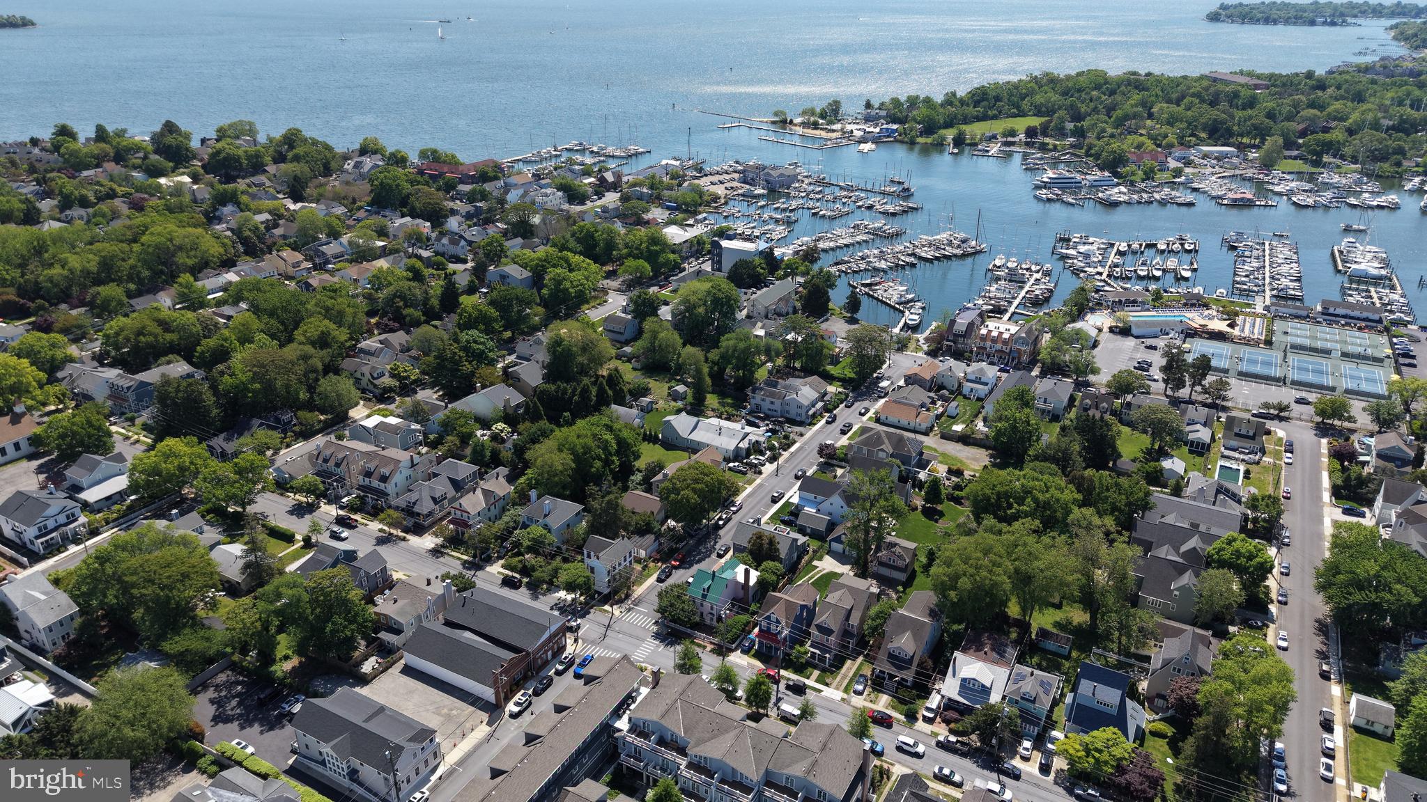EASTPORT - Residential