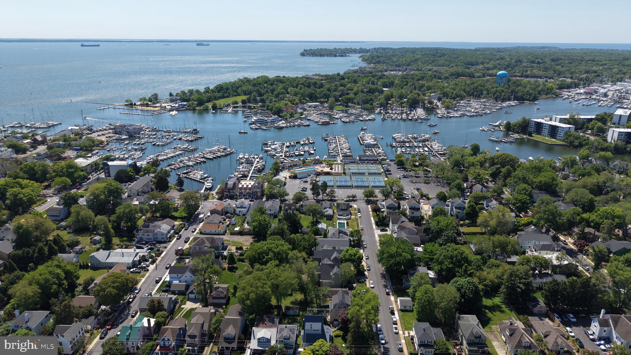 EASTPORT - Residential