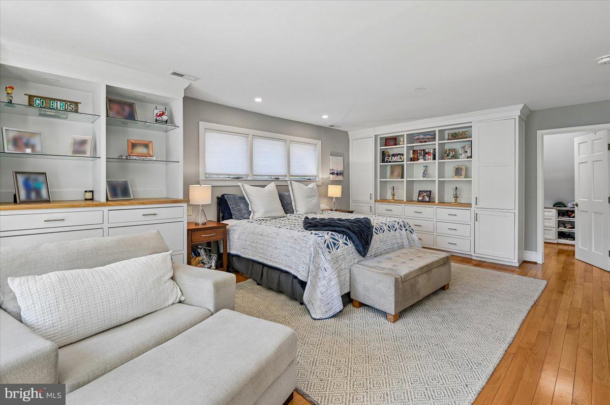 EASTPORT - Residential