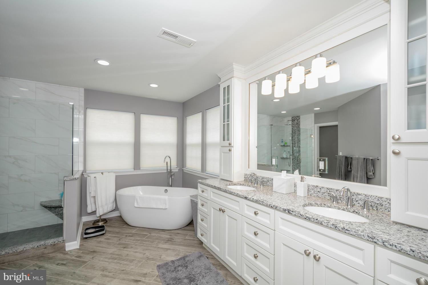 VALE CREST - Residential