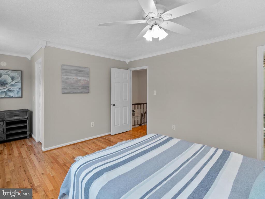 GUNNERS LAKE VILLAGE - Residential