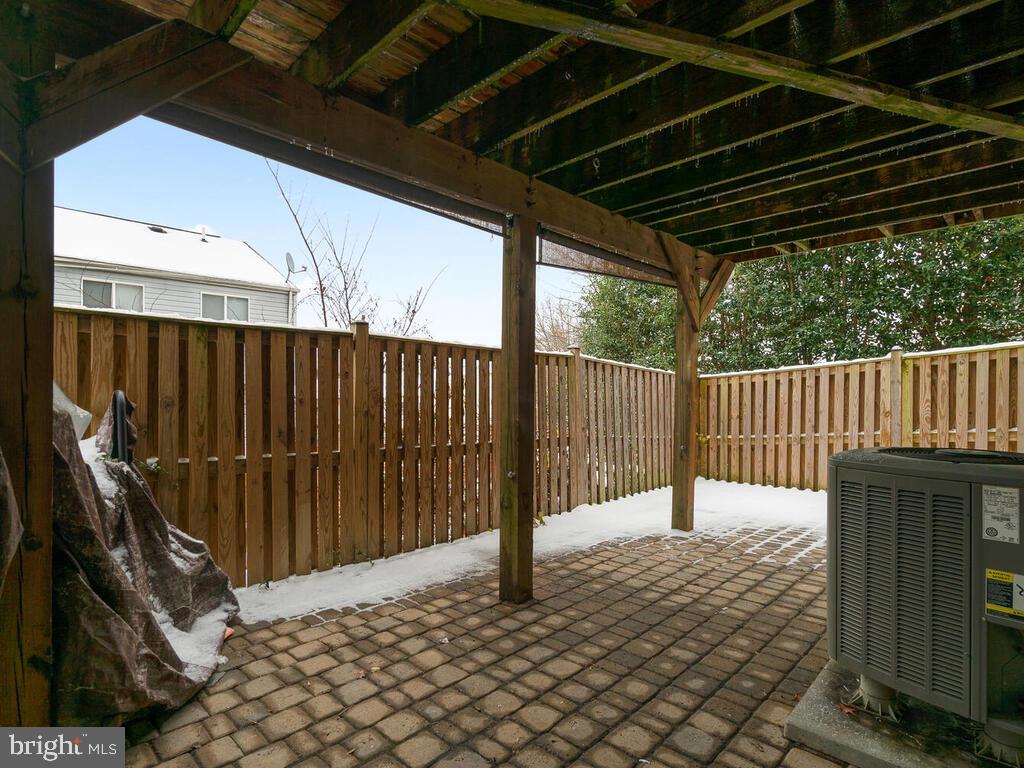 GUNNERS LAKE VILLAGE - Residential