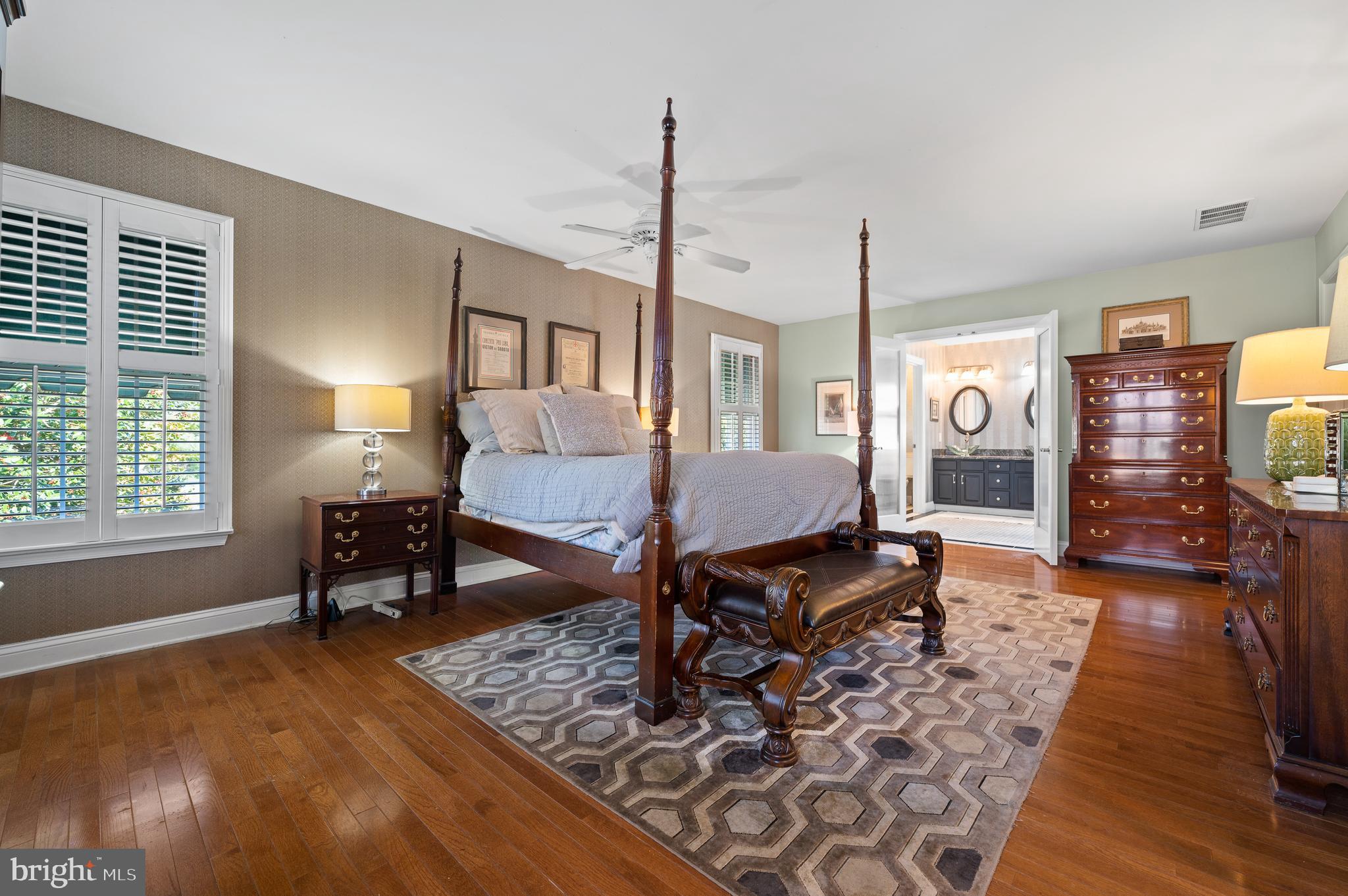 COUNTRYVIEW - Residential