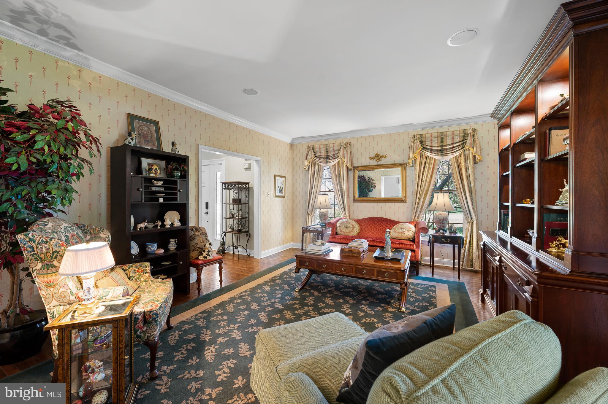 COUNTRYVIEW - Residential